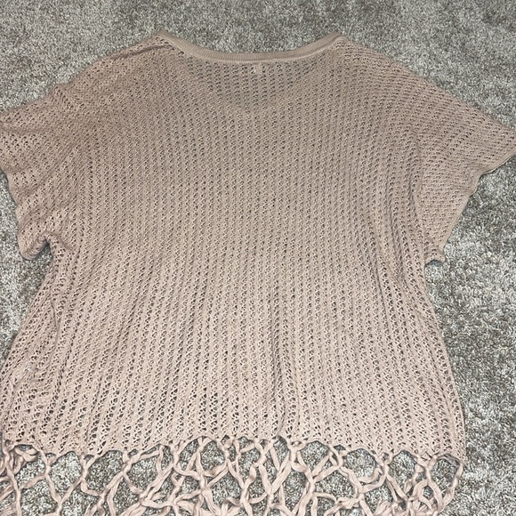 Cabi Fling Knotted Oversize Knit Weaved Fringe Beige Boho Sweater Size Medium - Picture 3 of 7